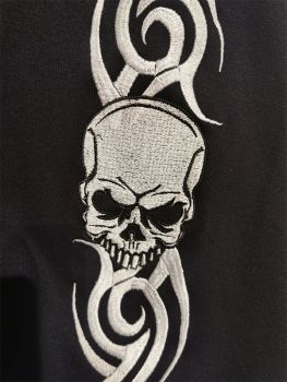 Kapuzenjacke Totenkopf-Tribel